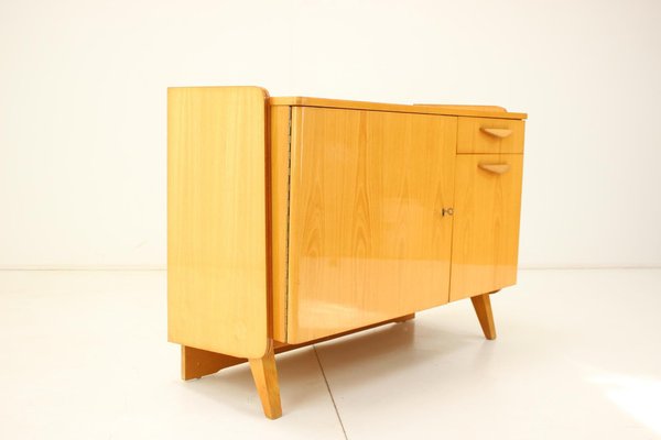 Vintage High Gloss Cabinet from Tatra Pravenec, Czechoslovakia, 1970s-TZ-1355405