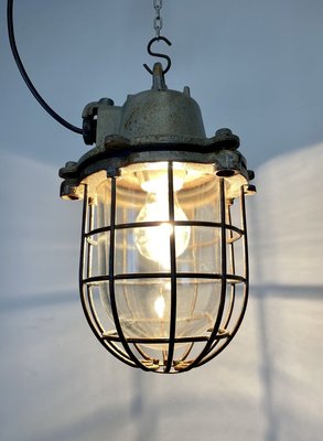 Vintage Industrial Cast Iron Pendant Light, 1960s-CGF-933401