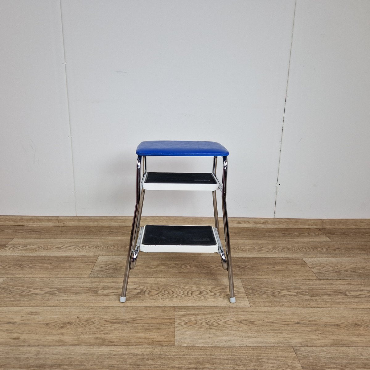 Vintage Industrial Step Stool from FRZ, 1970s