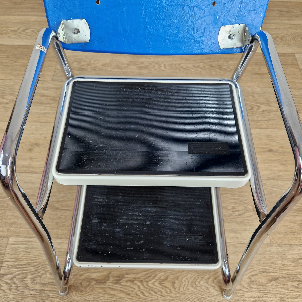 Vintage Industrial Step Stool from FRZ, 1970s