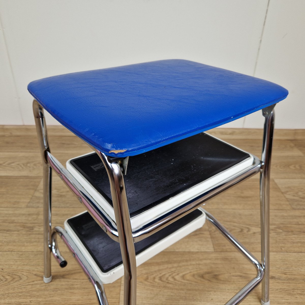 Vintage Industrial Step Stool from FRZ, 1970s