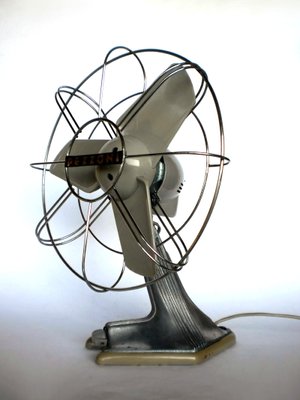 Vintage Italian Electric Fan from Pezzoni, 1950s-GKB-795840