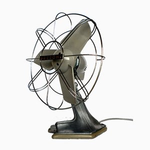 Vintage Italian Electric Fan from Pezzoni, 1950s-GKB-795840