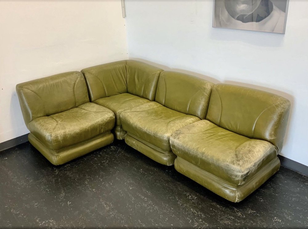 Vintage Italian Modern Modular Leather Lounge Sofa in the style of Rino Maturi, 1970, Set of 4