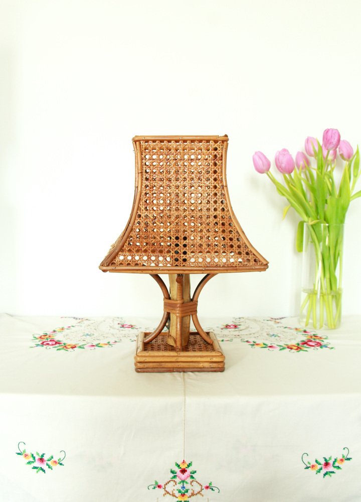 Vintage Italian Pagoda in Bamboo & Viennese Straw Table Lamp, Italy, 1960s