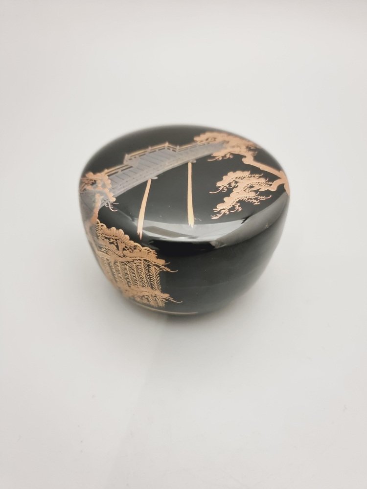 Vintage Japanese Netsuke Matcha Conatiner with Maki-E Lacquer in Black with Golden Bonsai Trees and Waterfall Under a Silver Bridge, 1960s