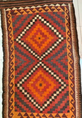 Vintage Kilim Turkish Rug-IKW-1139092