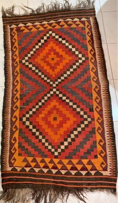 Vintage Kilim Turkish Rug-IKW-1139092