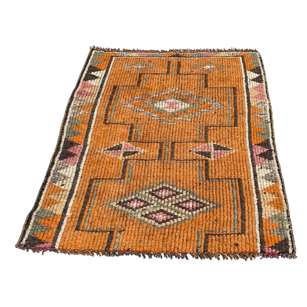 Vintage Kurdish Traditional Herki Rug, 1930s