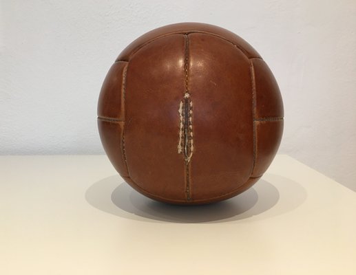 Vintage Leather 2 kg Medicine Ball-TW-604068