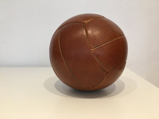 Vintage Leather 2 kg Medicine Ball-TW-604068