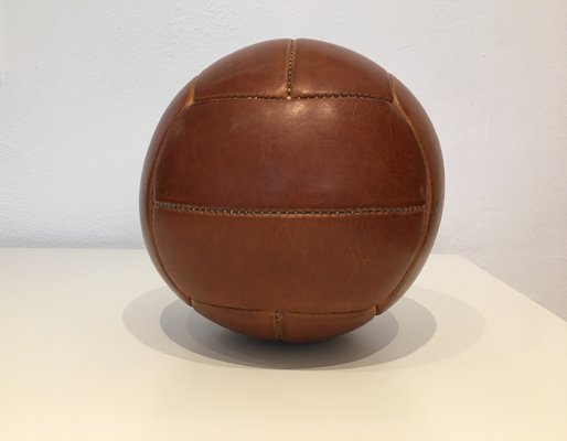 Vintage Leather 2 kg Medicine Ball-TW-604068