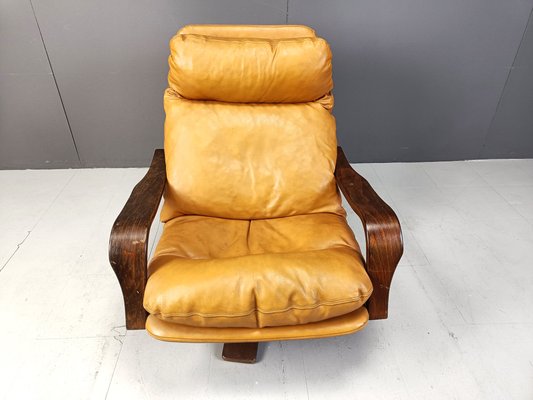 Vintage Leather and Bentwood Armchair, 1970s-IRH-2015880