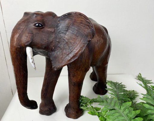 Vintage Leather Elephant Sculpture-WZZ-826398