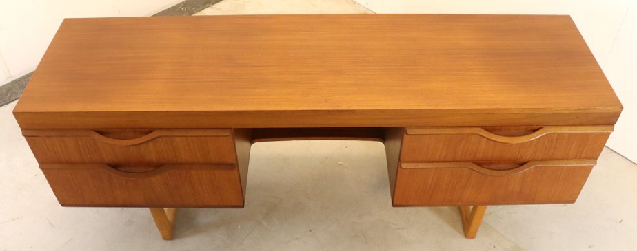 Vintage Low Desk / Cabinet-FYZ-1792175