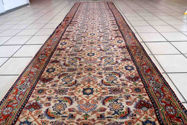 Vintage Middle East Mahal Runner, 1960s-JZV-1441024