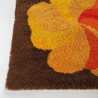 Vintage Modernist German High Pile Rug in Panton Style, 1970s-QZ-1184035