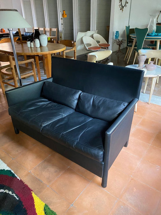 Vintage Molteni Black Leather Sofa, 1980s