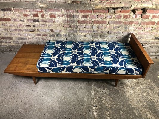 Vintage Oak & Oak Veneer Rest Bed, 1960-RWZ-1209249