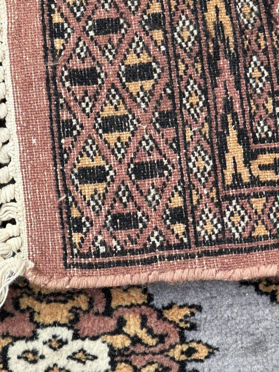 Vintage Pakistani Rug, 1970s