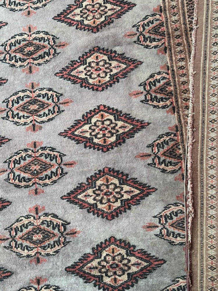 Vintage Pakistani Rug, 1980s