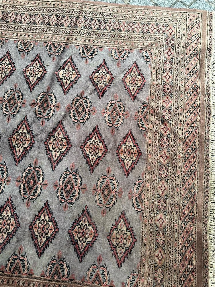 Vintage Pakistani Rug, 1980s