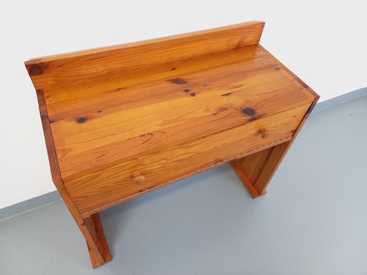 Vintage Pine Desk with Toboggan Feet, 1970s-AHO-1751759