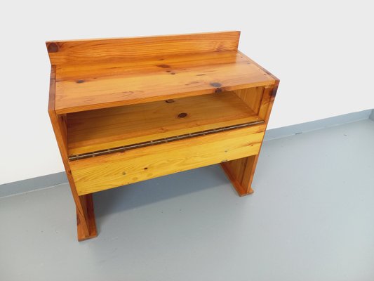 Vintage Pine Desk with Toboggan Feet, 1970s-AHO-1751759