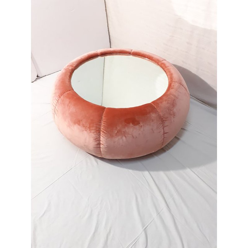 Vintage Pink Velvet Pouf by Simoeng