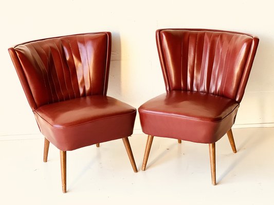 Vintage Red Lounge Chair-ALG-1367248