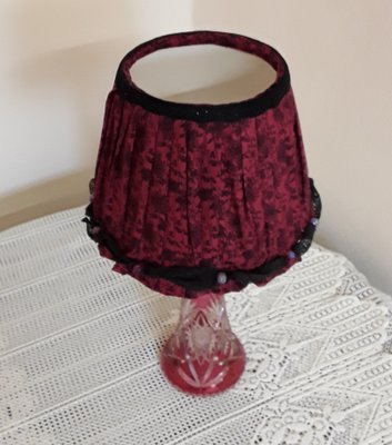 Vintage Red Table Lamp with Polished Conical Foot-HOI-1394063