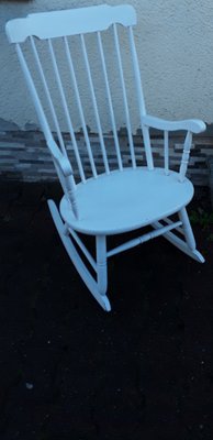 Vintage Rocking Chair in White-Painted Beech, 1970s-HOI-1731960