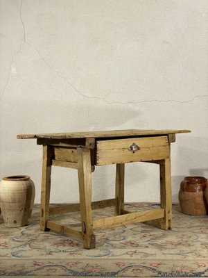 Vintage Rustic Table in Pine-JXY-1768736