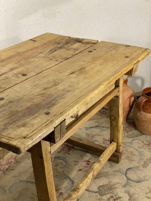 Vintage Rustic Table in Pine-JXY-1768736