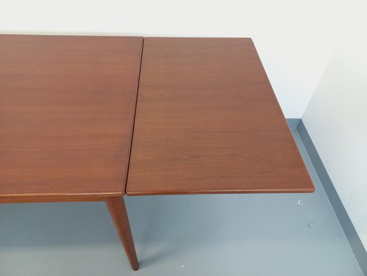 Vintage Scandinavian Dining Table in Teak with Extensions, 1960s-AHO-1805247