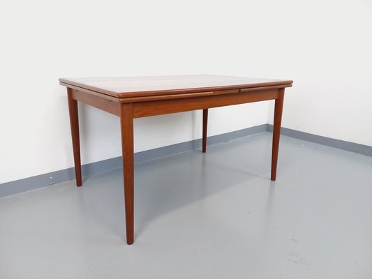 Vintage Scandinavian Dining Table in Teak with Extensions, 1960s-AHO-1805247