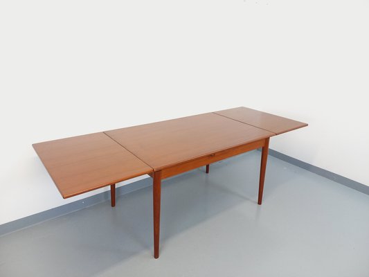 Vintage Scandinavian Dining Table in Teak with Extensions, 1960s-AHO-1805247