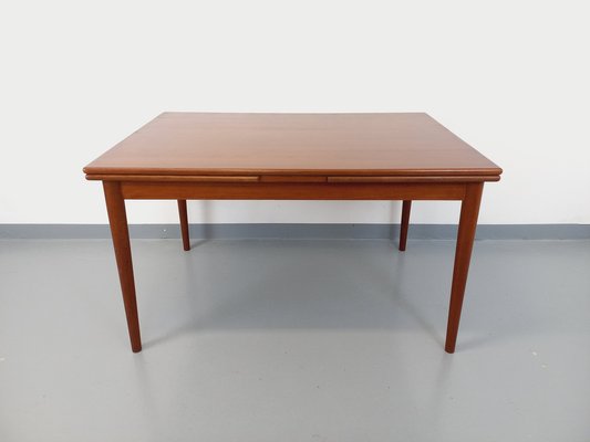 Vintage Scandinavian Dining Table in Teak with Extensions, 1960s-AHO-1805247