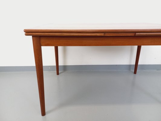 Vintage Scandinavian Dining Table in Teak with Extensions, 1960s-AHO-1805247