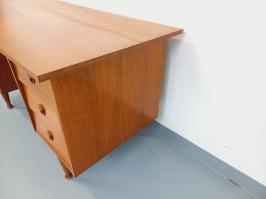 Vintage Scandinavian Style Desk in Teak, 1960s-AHO-1784582