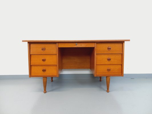 Vintage Scandinavian Style Desk in Teak, 1960s-AHO-1784582