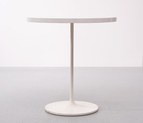 Vintage Scandinavian Tulip Side Table, 1960-GCG-1330844