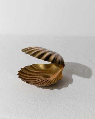 Vintage Shell-Shaped Bowl in Brass, 1960s-HVJ-2041684