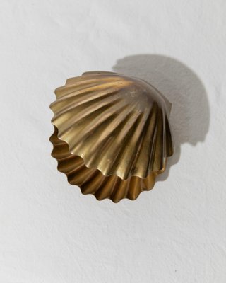 Vintage Shell-Shaped Bowl in Brass, 1960s-HVJ-2041684