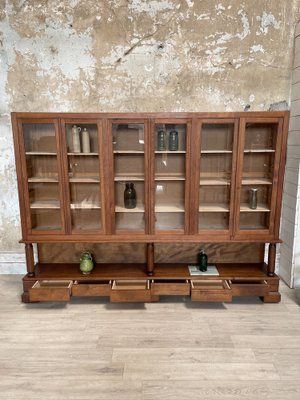 Vintage Showcase in Oak-UX-1726543