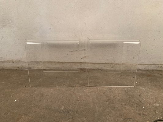 Vintage Side Tables in Acrylic, 1970s, Set of 2-RTR-1417380