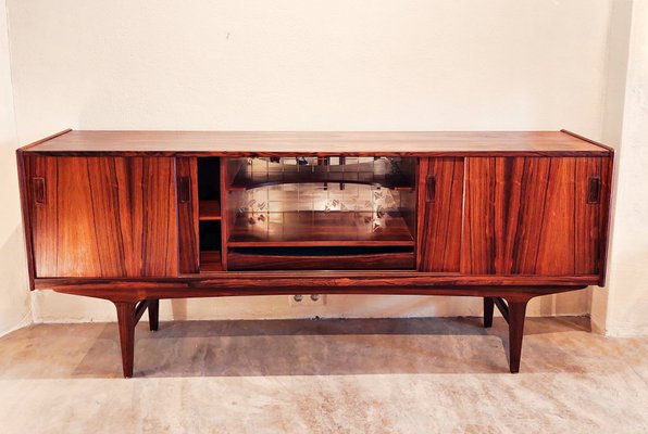 Vintage Sideboard in Rosewood from P. Westergaard Mobelfabrik, 1960s-MR-1399135