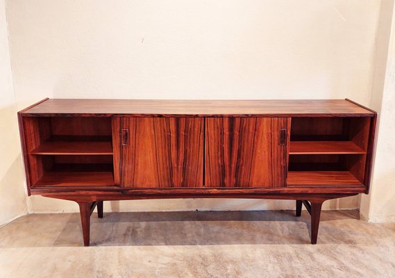 Vintage Sideboard in Rosewood from P. Westergaard Mobelfabrik, 1960s-MR-1399135