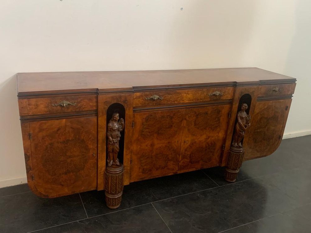 Vintage Sideboard in Walnut Root with Sculptures on the Front, 1920s