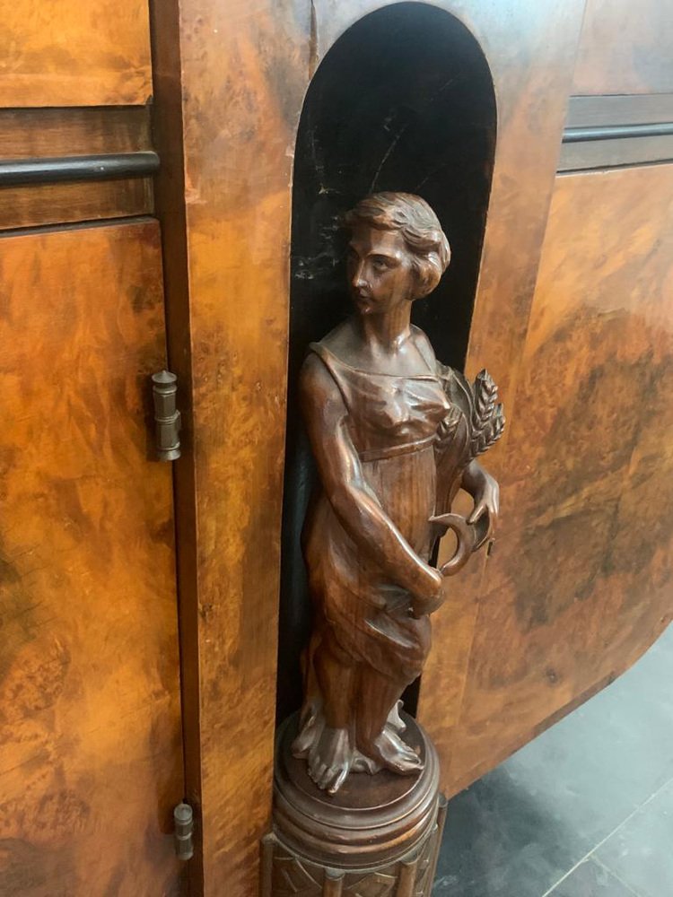 Vintage Sideboard in Walnut Root with Sculptures on the Front, 1920s